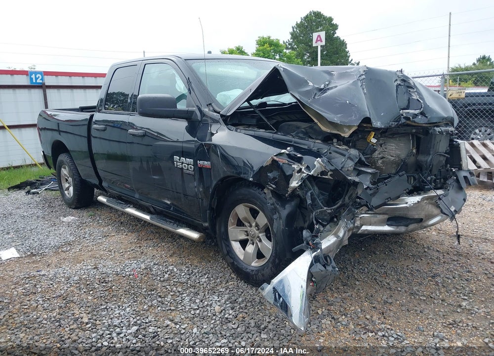 2019 RAM 1500 CLASSIC TRADESMAN QUAD CAB 4X2 6'4 BOX VIN: 1C6RR6FT9KS616795