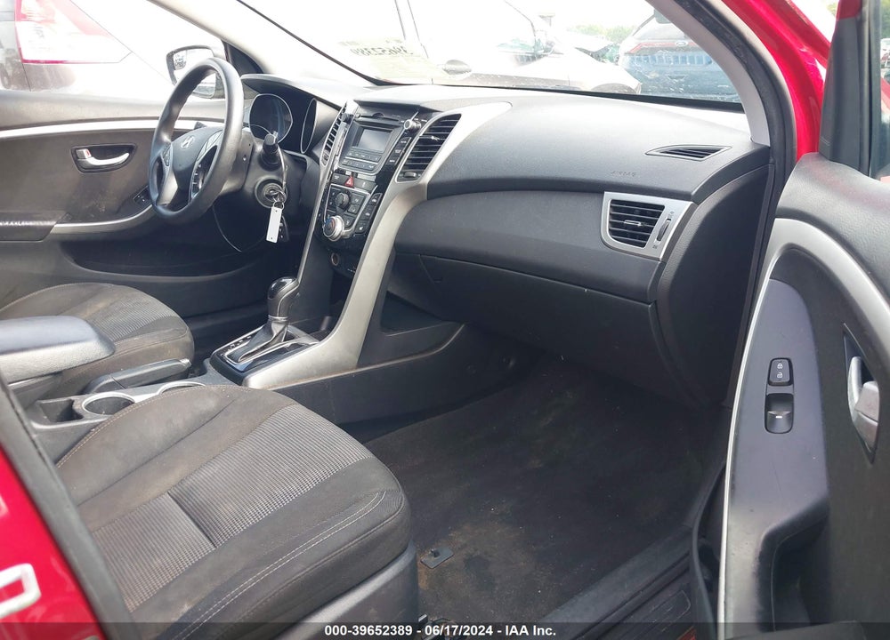 2014 HYUNDAI ELANTRA GT VIN: KMHD35LH9EU176970