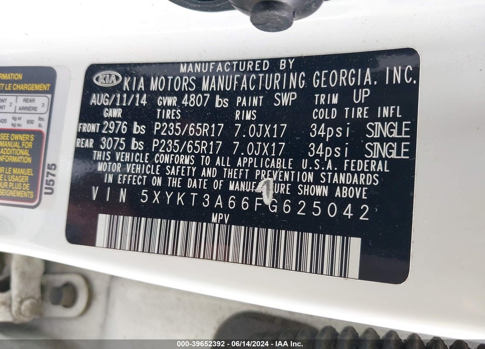 2015 KIA SORENTO LX VIN: 5XYKT3A66FG625042