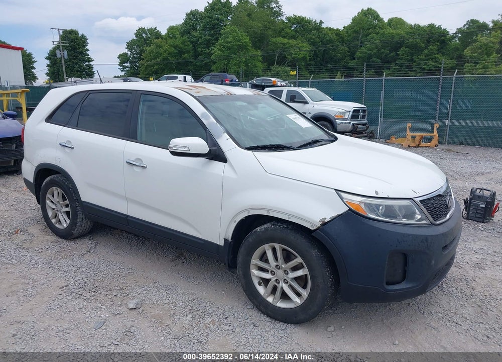 2015 KIA SORENTO LX VIN: 5XYKT3A66FG625042