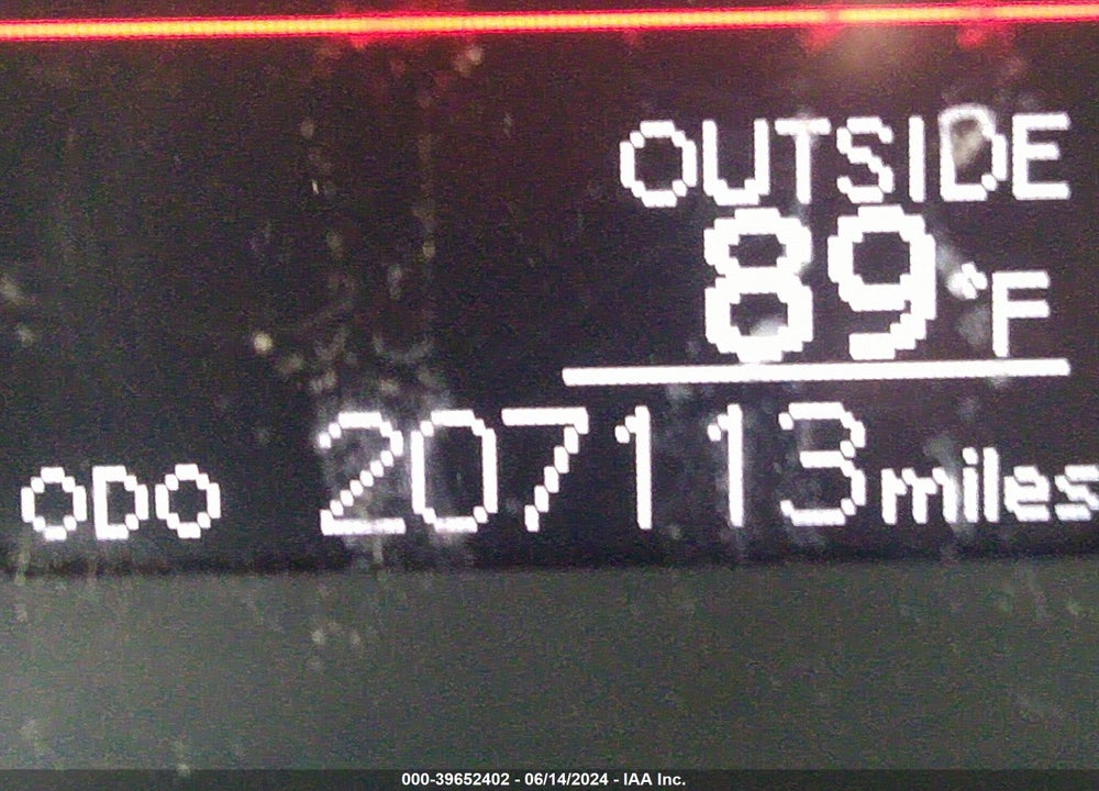 2017 TOYOTA COROLLA LE VIN: 2T1BURHE1HC754673
