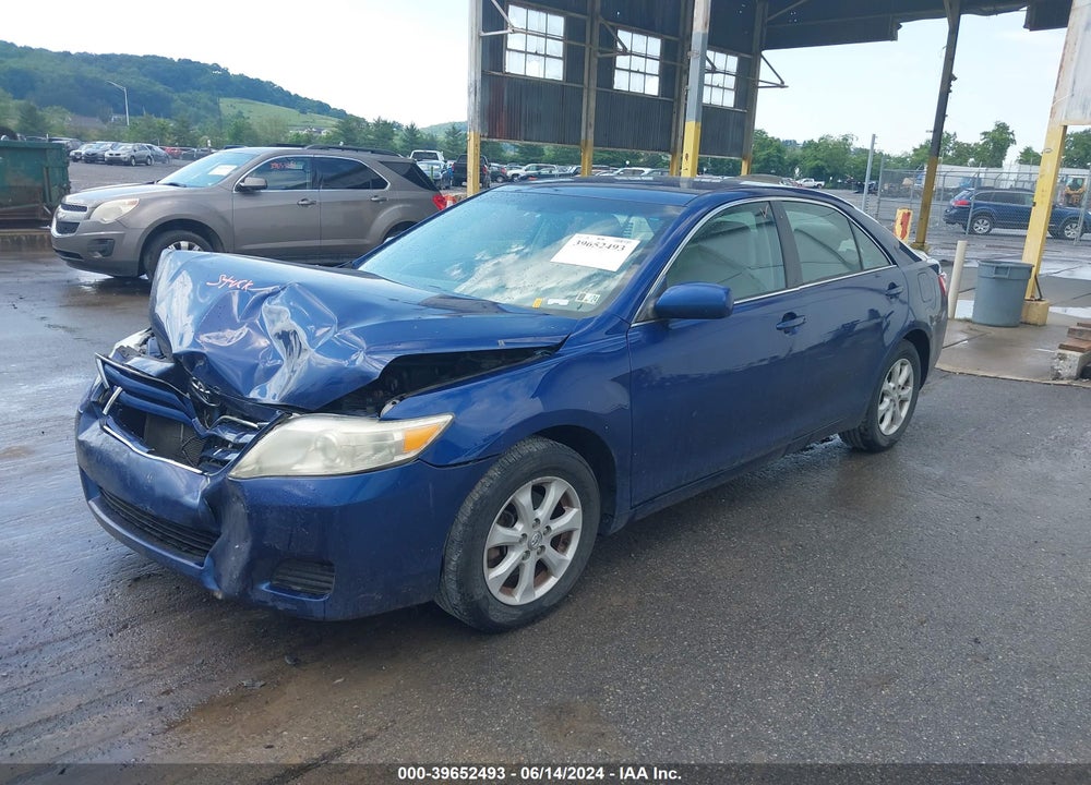 2011 TOYOTA CAMRY LE VIN: 4T1BF3EK8BU642881