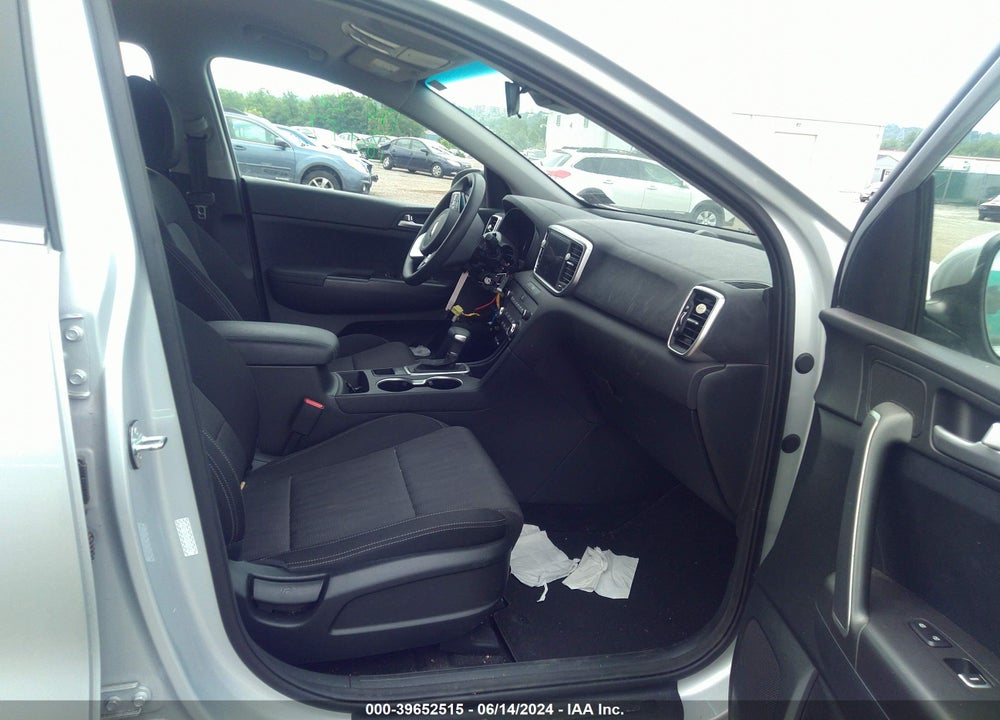2022 KIA SPORTAGE LX VIN: KNDPM3AC8N7993842