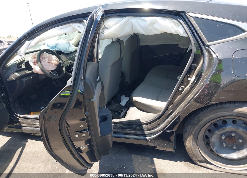 2019 HONDA CIVIC LX VIN: 2HGFC2F67KH533908