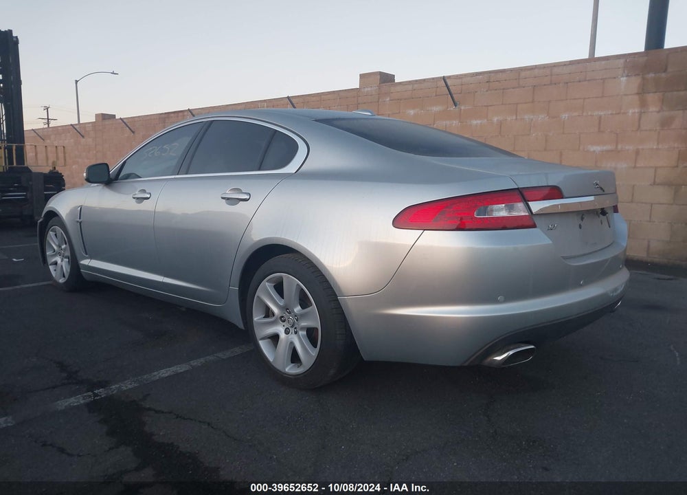 2009 JAGUAR XF LUXURY VIN: SAJWA05B49HR08162