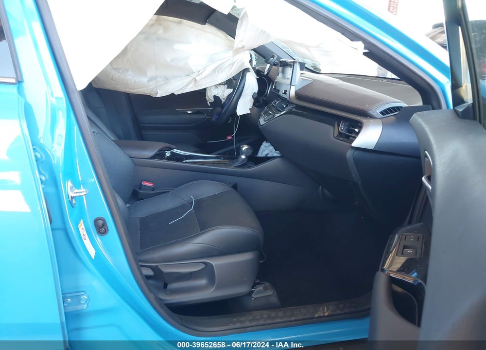 2019 TOYOTA C-HR LIMITED VIN: JTNKHMBX0K1021846