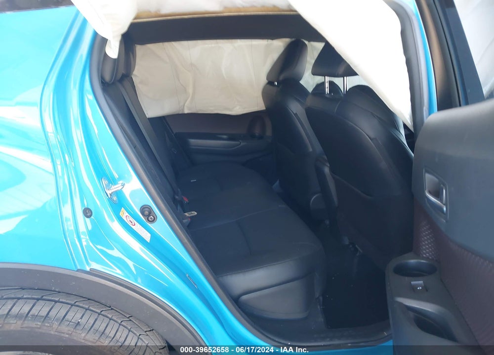 2019 TOYOTA C-HR LIMITED VIN: JTNKHMBX0K1021846