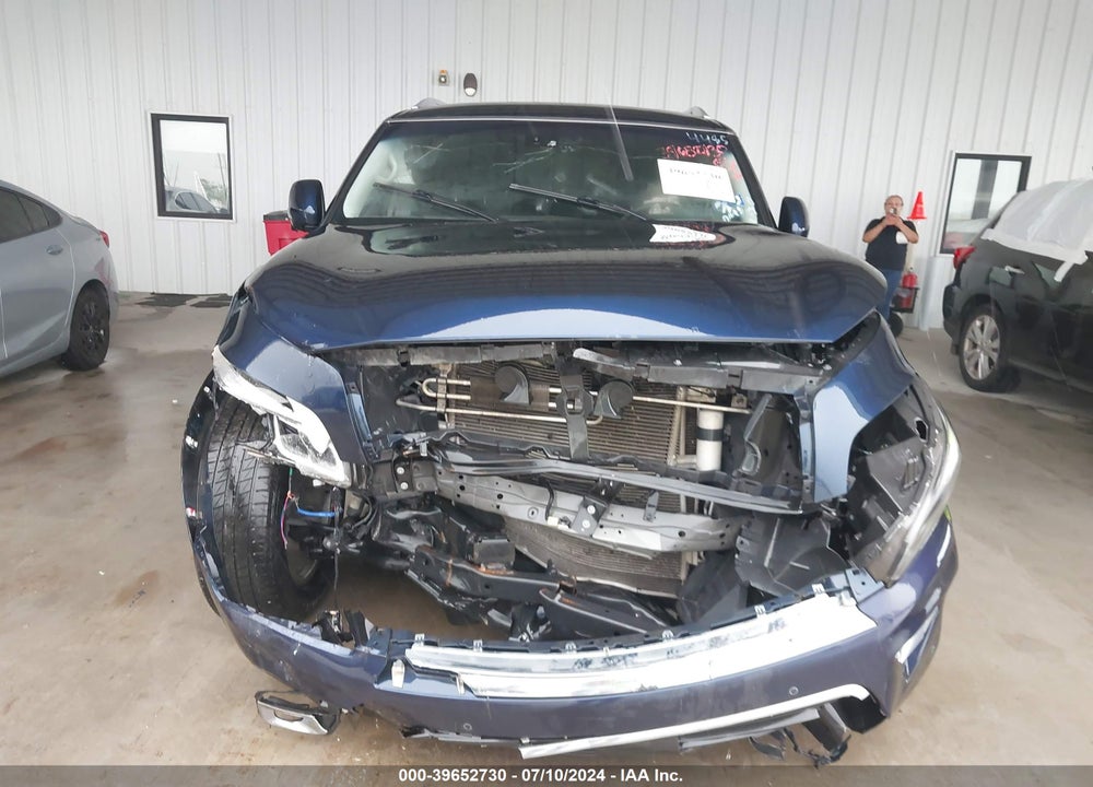 2017 INFINITI QX80 VIN: JN8AZ2NF4H9644485