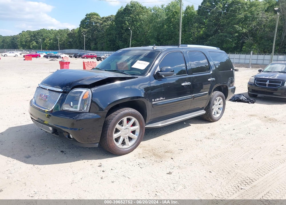 2008 GMC YUKON DENALI VIN: 1GKFK63868J150861