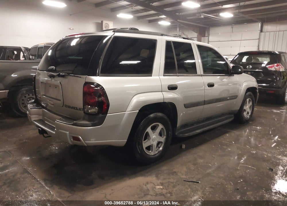 2004 CHEVROLET TRAILBLAZER LS VIN: 1GNDT13S642154287