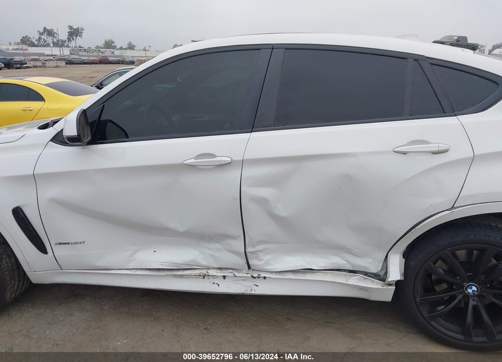 2017 BMW X6 XDRIVE50I VIN: 5UXKU6C59H0S82592