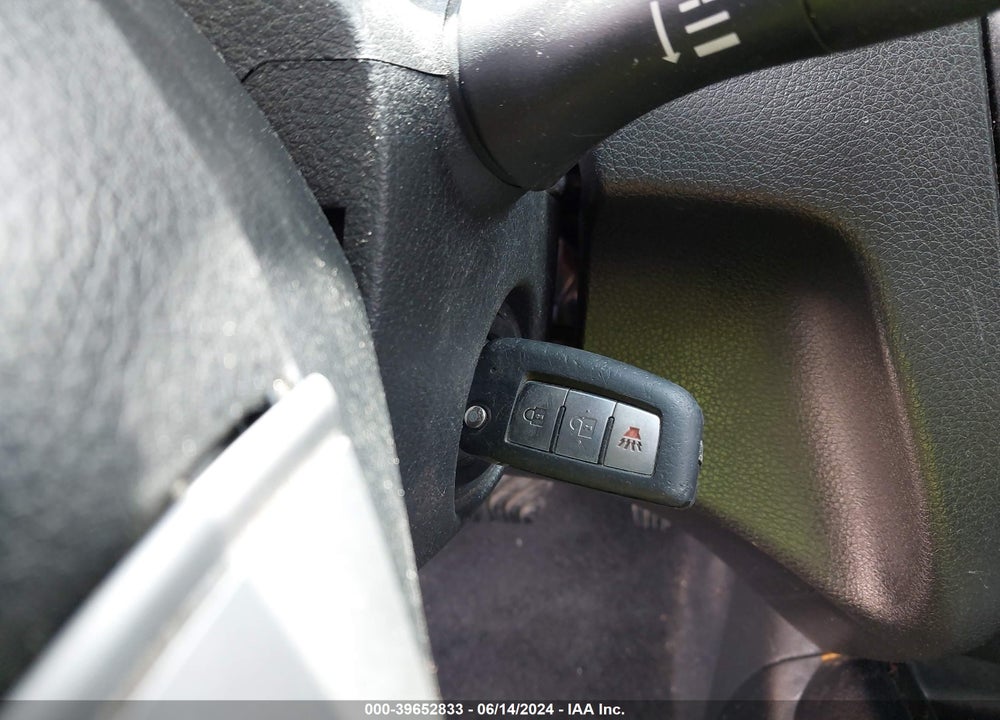 2016 NISSAN ROGUE S VIN: JN8AT2MT1GW001844