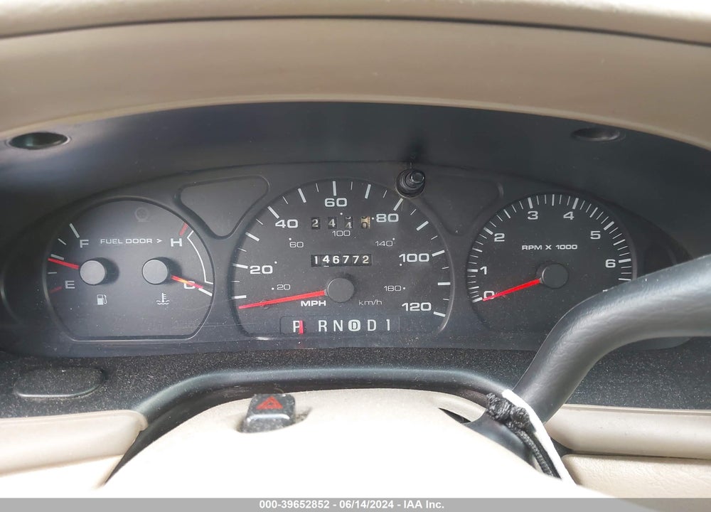 2003 FORD TAURUS SES VIN: 1FAFP55U93A278124