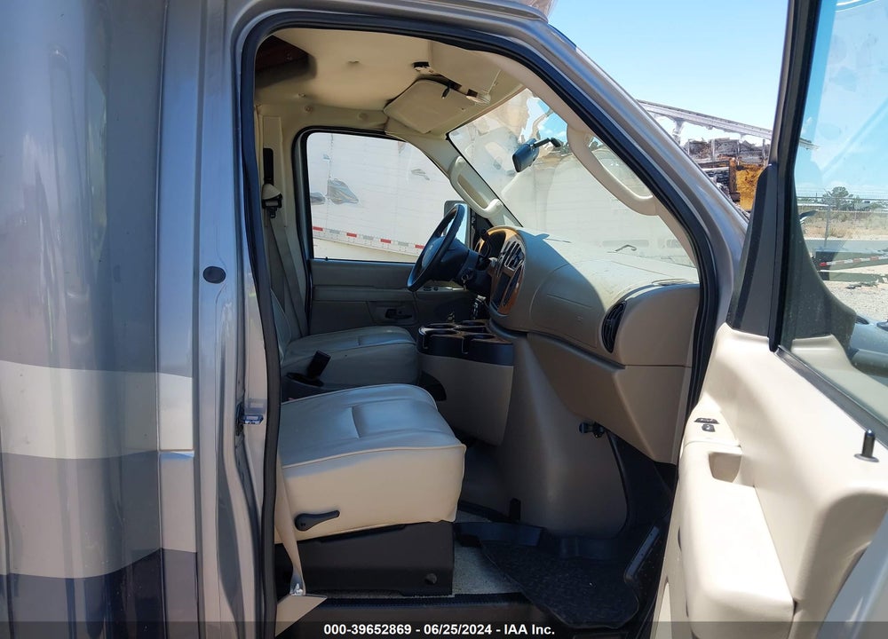 2006 FORD E-450 CUTAWAY VIN: 1FDXE45S06HA19610
