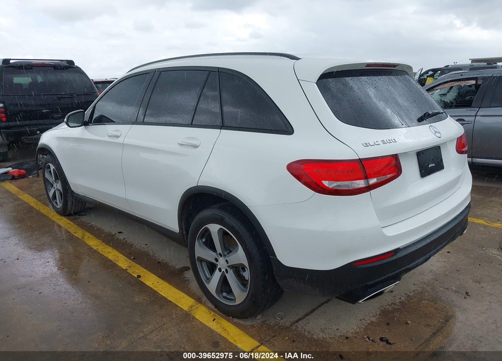 2017 MERCEDES-BENZ GLC 300 VIN: WDC0G4JB6HF121220
