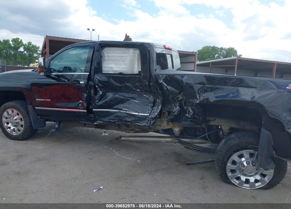 2016 CHEVROLET SILVERADO 2500HD LTZ VIN: 1GC1KWEG3GF158377