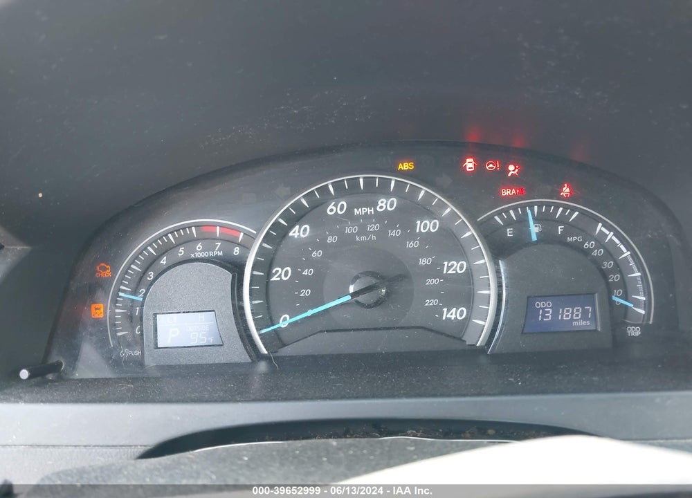 2013 TOYOTA CAMRY LE VIN: 4T1BF1FK9DU218065