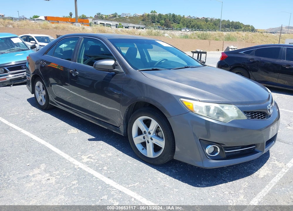 2014 TOYOTA CAMRY SE VIN: 4T1BF1FK6EU763142
