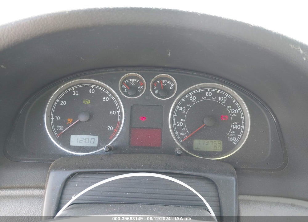 2002 VOLKSWAGEN PASSAT GLS VIN: WVWPD63B52E401956