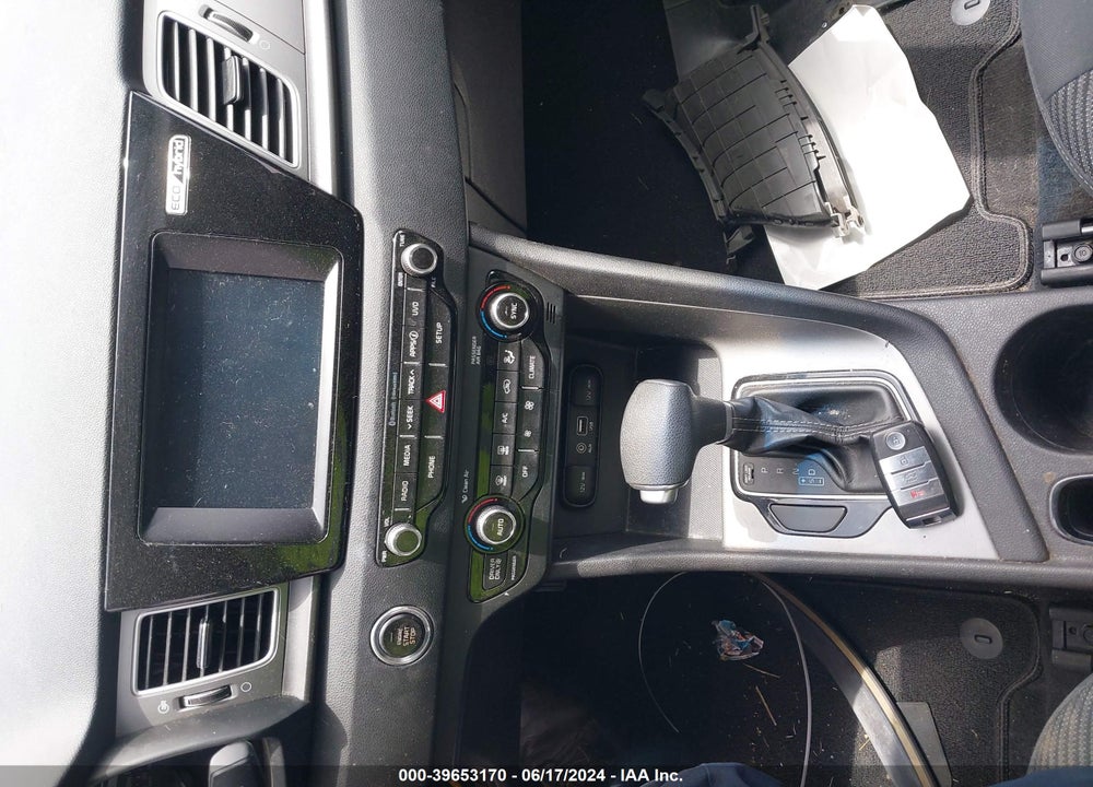 2018 KIA NIRO LX VIN: KNDCB3LC1J5164683