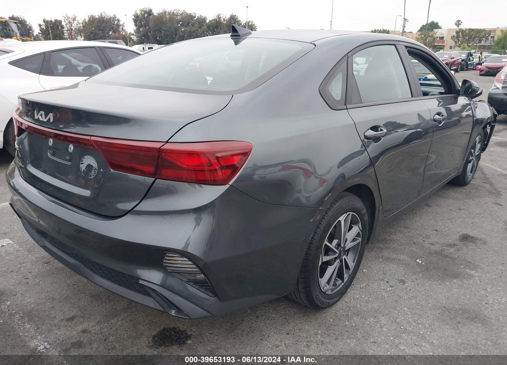 2022 KIA FORTE LXS VIN: 3KPF24AD8NE478162
