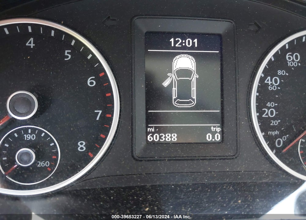 2016 VOLKSWAGEN TIGUAN S VIN: WVGAV7AX5GW567186