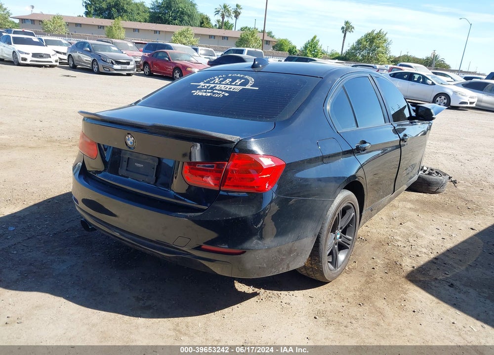 2013 BMW 320I VIN: WBA3B1C54DK129533