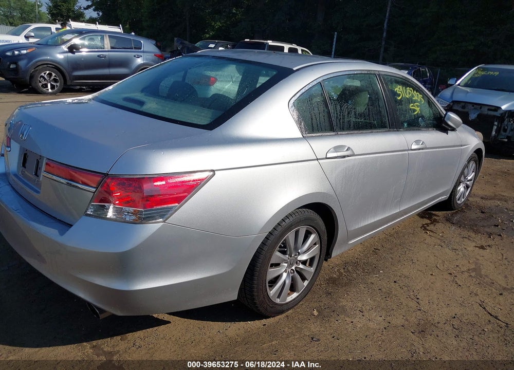 2012 HONDA ACCORD 2.4 EX VIN: 1HGCP2F73CA041263