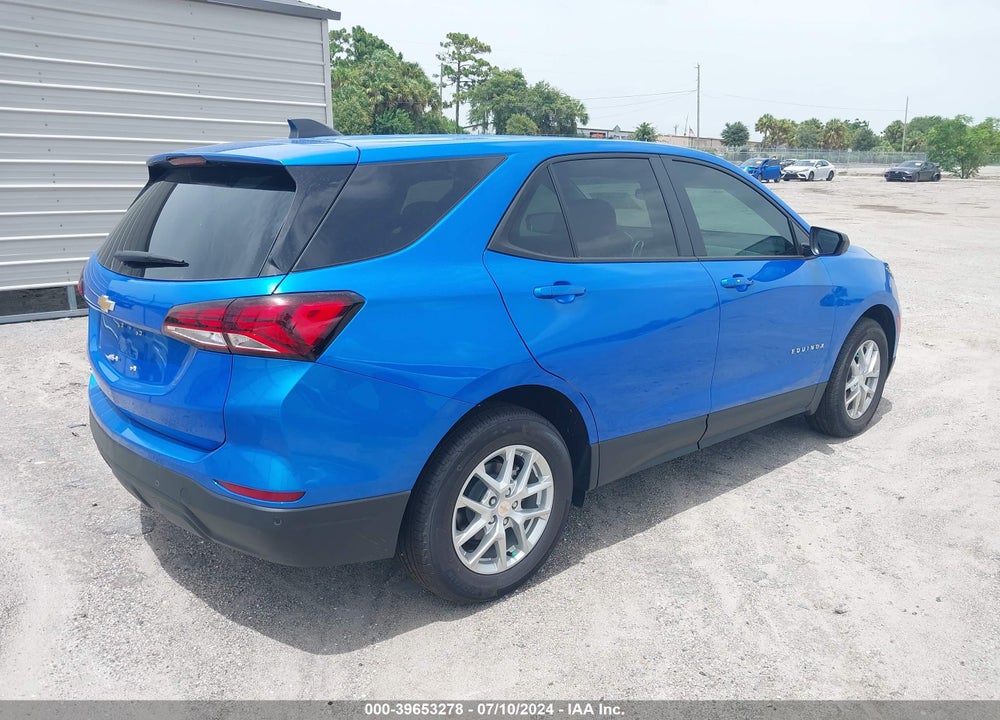 2024 CHEVROLET EQUINOX FWD LS VIN: 3GNAXHEG4RL238686