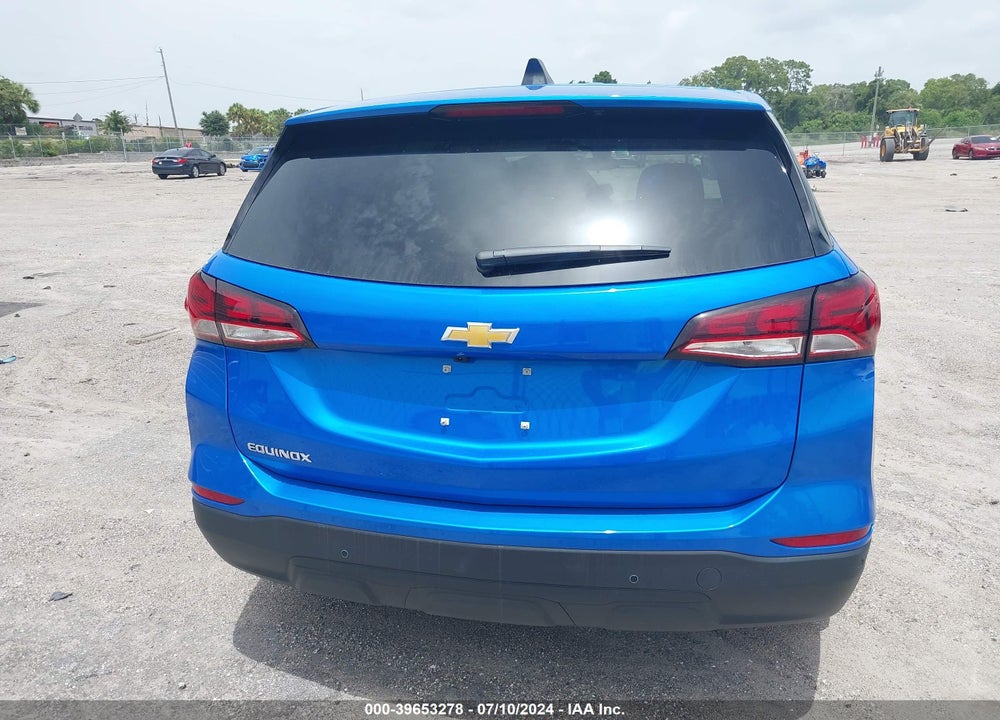 2024 CHEVROLET EQUINOX FWD LS VIN: 3GNAXHEG4RL238686