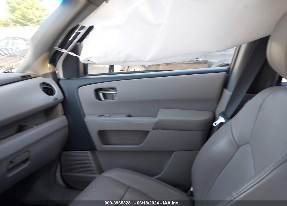 2015 HONDA PILOT EX-L VIN: 5FNYF4H56FB002158
