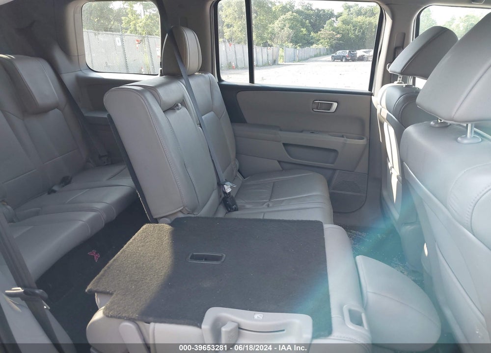2015 HONDA PILOT EX-L VIN: 5FNYF4H56FB002158