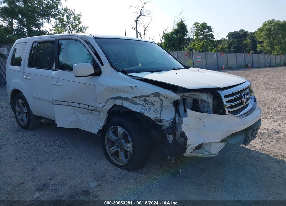 2015 HONDA PILOT EX-L VIN: 5FNYF4H56FB002158