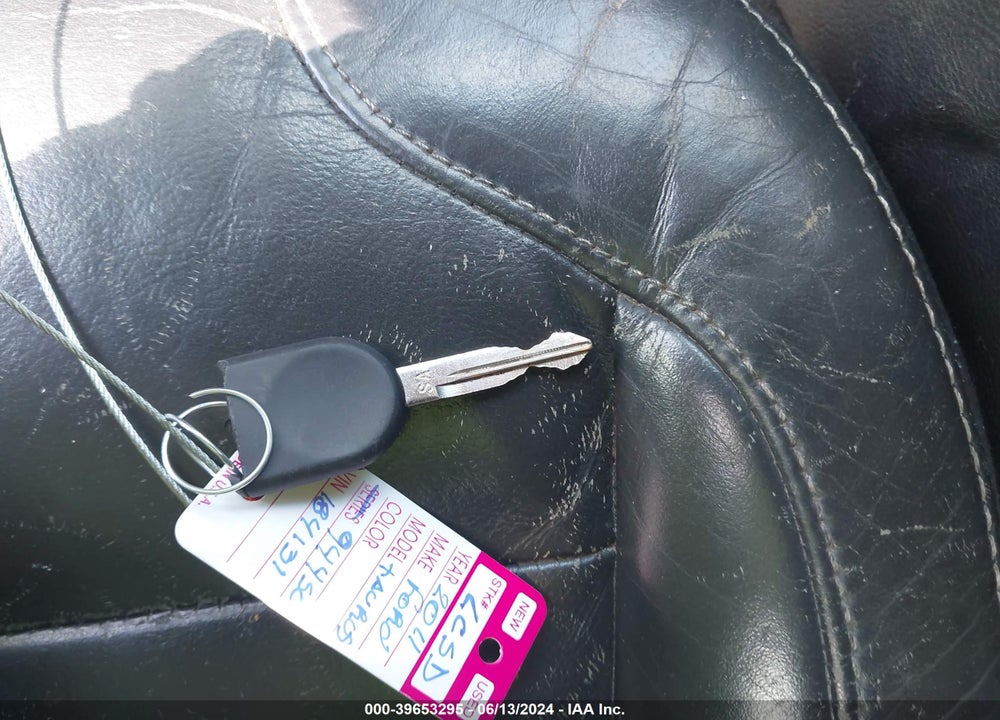 2011 FORD TAURUS SEL VIN: 1FAHP2EW1BG184131