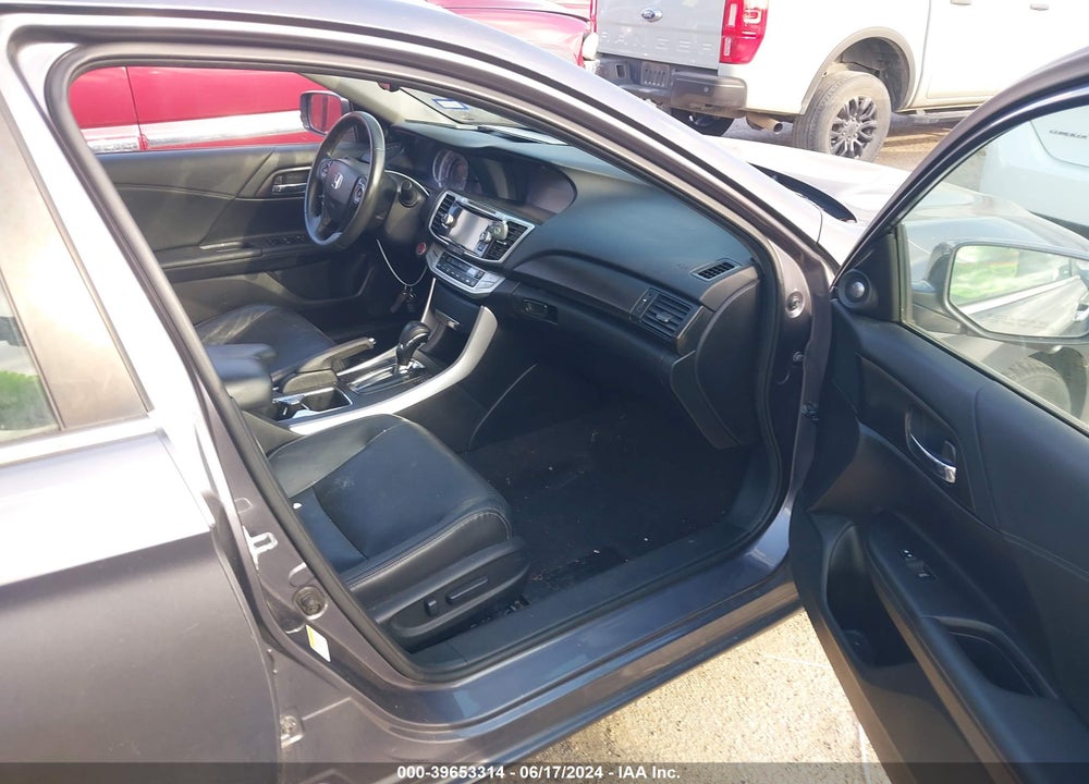 2015 HONDA ACCORD EX-L VIN: 1HGCR2F85FA216149