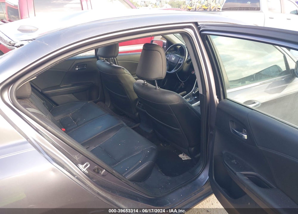 2015 HONDA ACCORD EX-L VIN: 1HGCR2F85FA216149