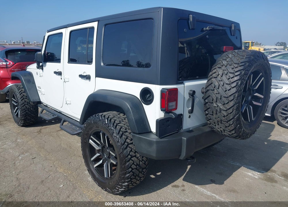2018 JEEP WRANGLER JK UNLIMITED SPORT S 4X4 VIN: 1C4BJWDG6JL816517