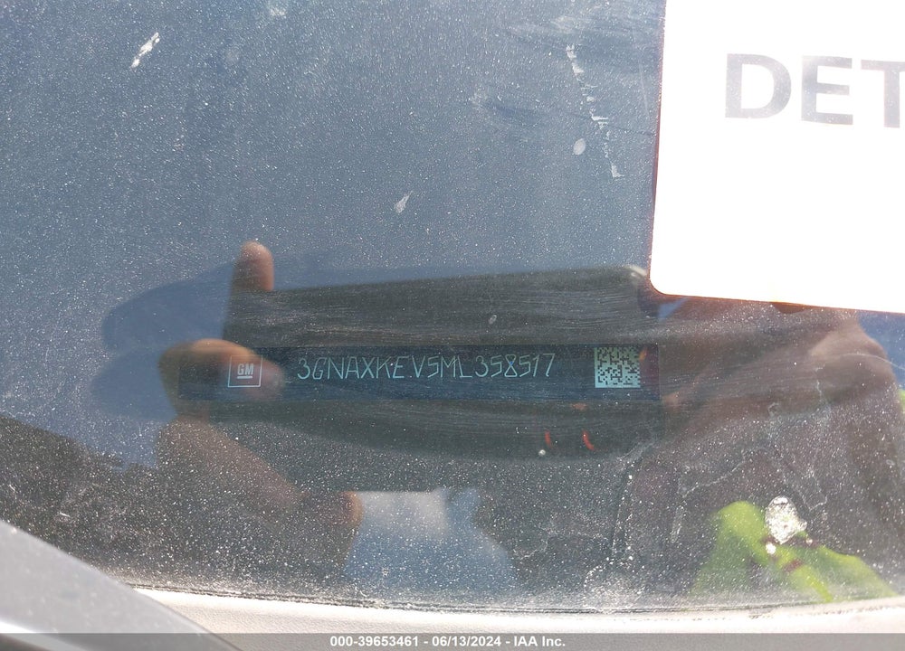 2021 CHEVROLET EQUINOX VIN: 3GNAXKEV5ML358517