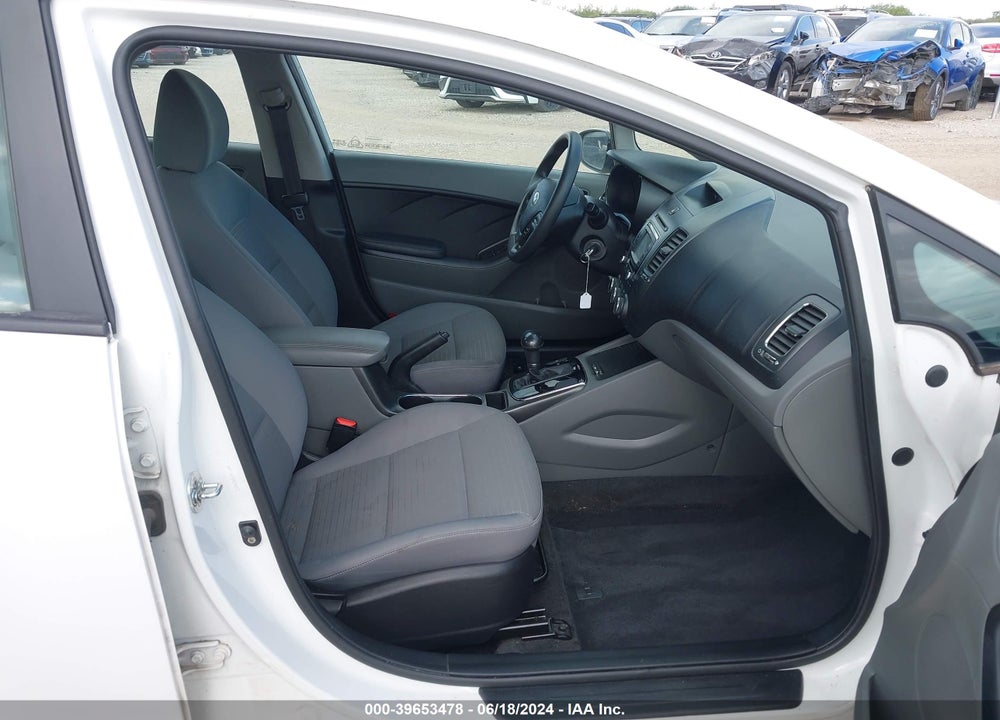 2017 KIA FORTE LX VIN: 3KPFL4A78HE098072
