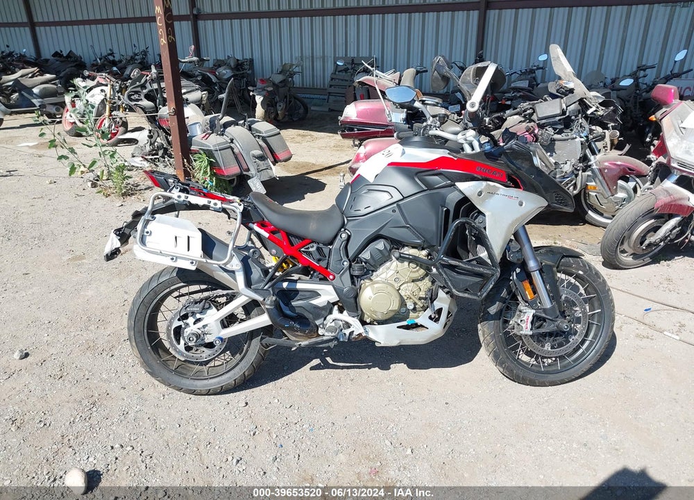 2023 DUCATI MULTISTRADA V4 RALLY VIN: ZDMAAL4W1PB010315
