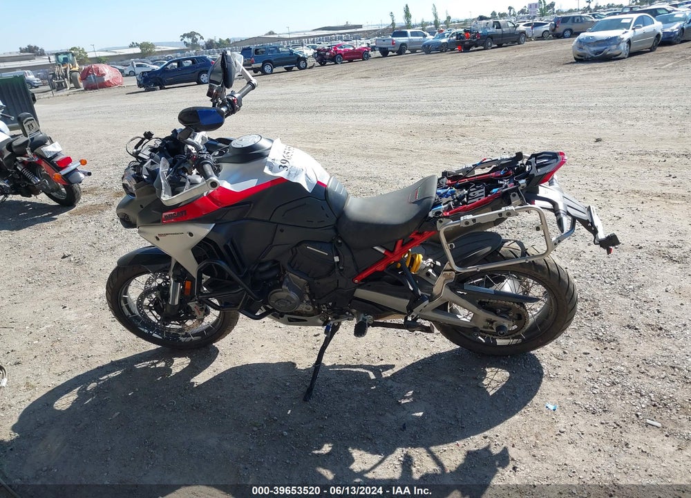 2023 DUCATI MULTISTRADA V4 RALLY VIN: ZDMAAL4W1PB010315