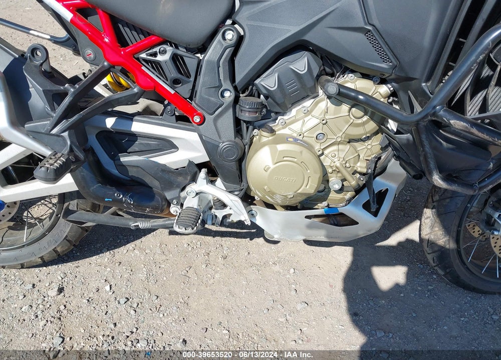 2023 DUCATI MULTISTRADA V4 RALLY VIN: ZDMAAL4W1PB010315