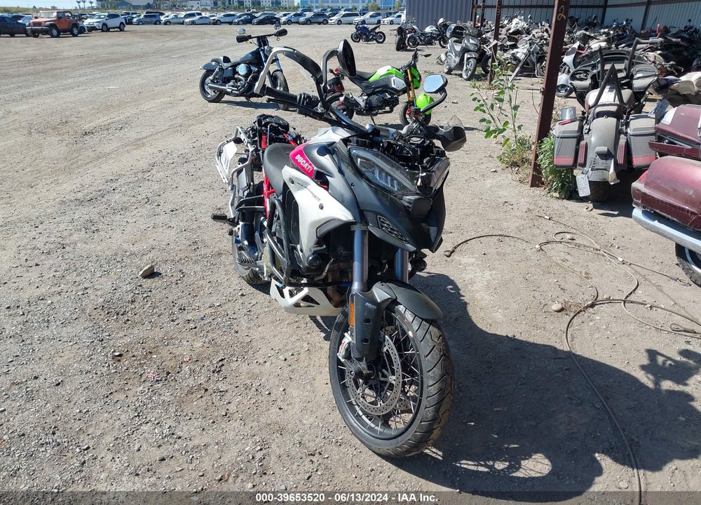 2023 DUCATI MULTISTRADA V4 RALLY VIN: ZDMAAL4W1PB010315