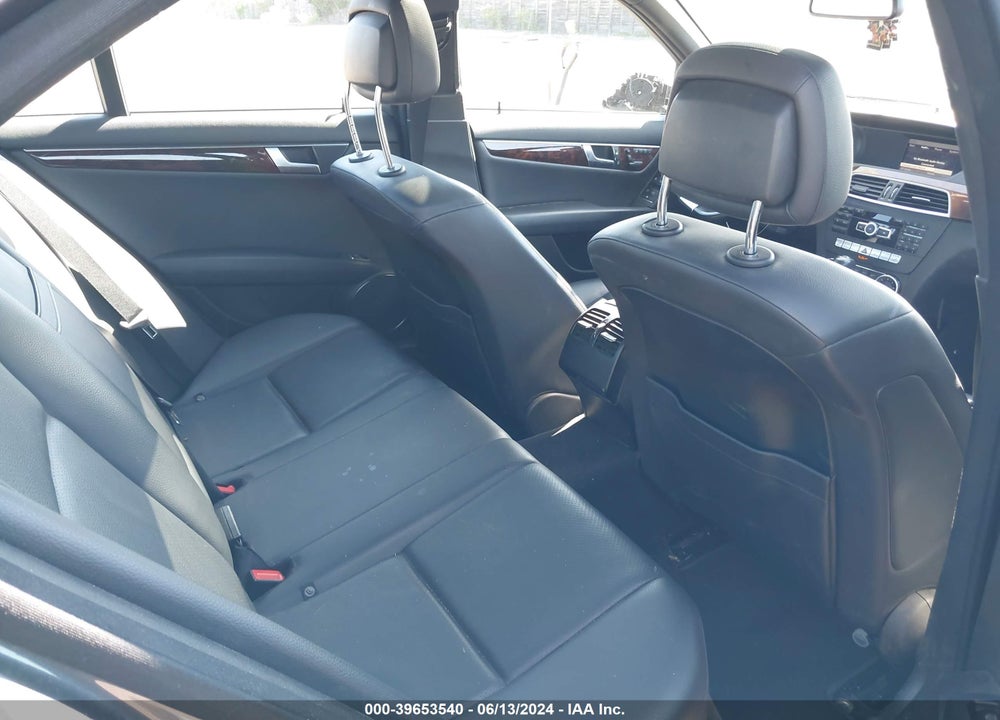 2013 MERCEDES-BENZ C 300 LUXURY 4MATIC/SPORT 4MATIC VIN: WDDGF8AB3DR277759