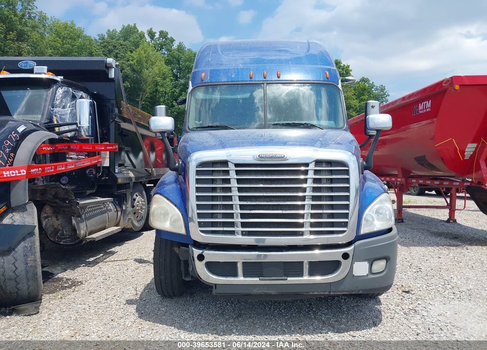2018 FREIGHTLINER CASCADIA 125 VIN: 3AKJGLDR0JSHU4580