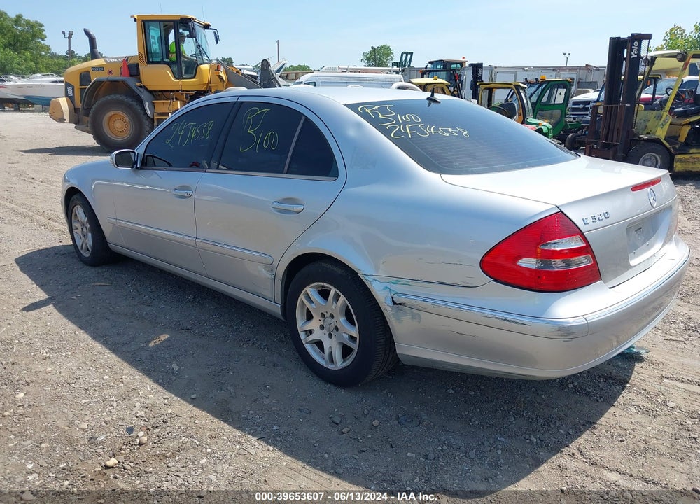2005 MERCEDES-BENZ E 320 VIN: WDBUF65J05A696668