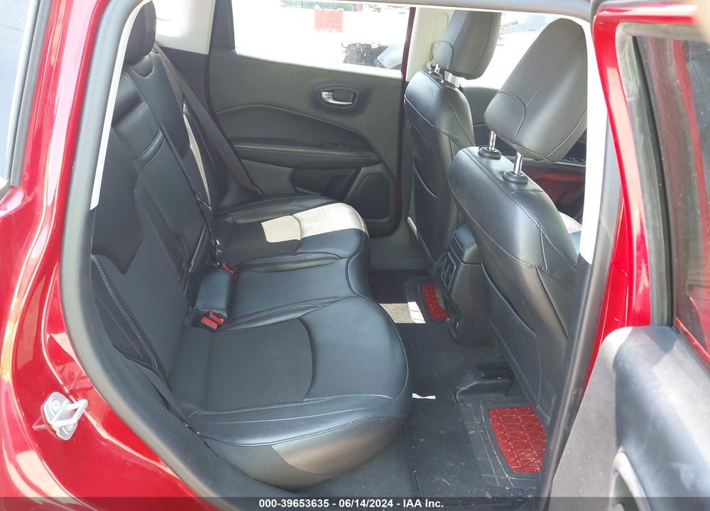 2019 JEEP COMPASS LATITUDE FWD VIN: 3C4NJCBB1KT851426