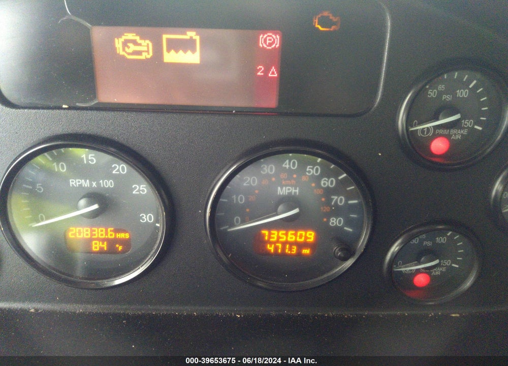 2014 PETERBILT 337 VIN: 2NP2HM6X4EM240510