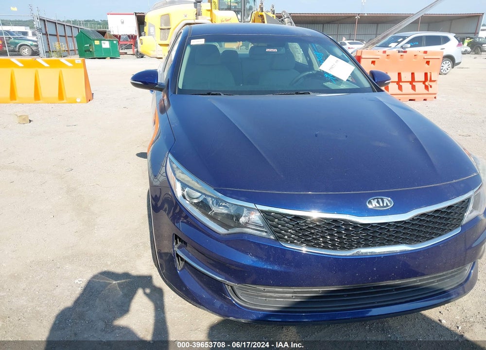 2017 KIA OPTIMA LX VIN: 5XXGT4L35HG170237