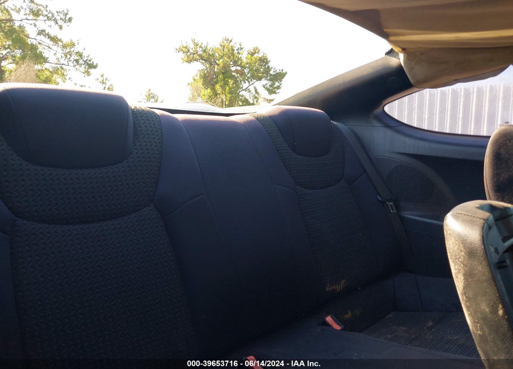 2010 HYUNDAI GENESIS 2.0T VIN: KMHHT6KD7AU015212